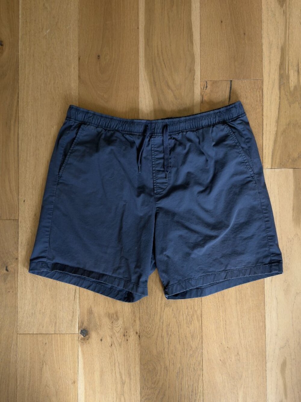 Gap 7" Easy Shorts. Blue/Gray. Size XL.